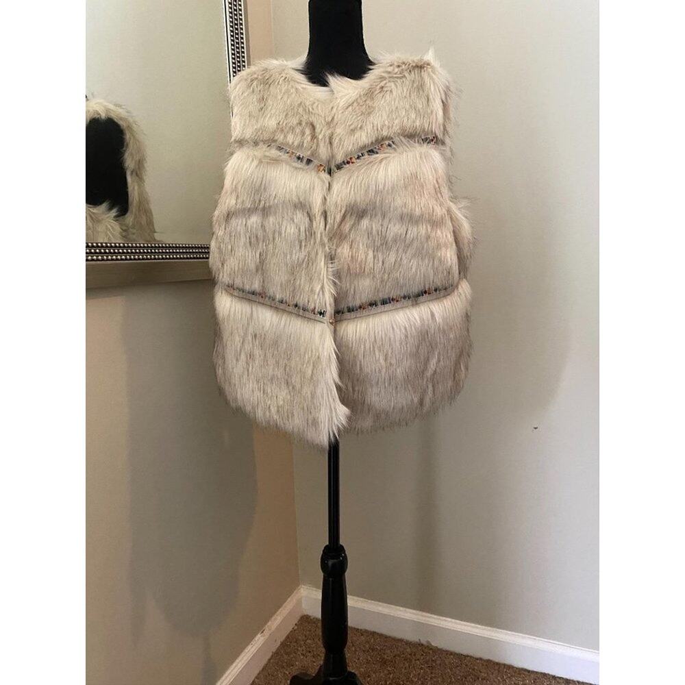 New Direction Women's Fashion Vest